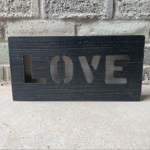 3D “LOVE” Sign